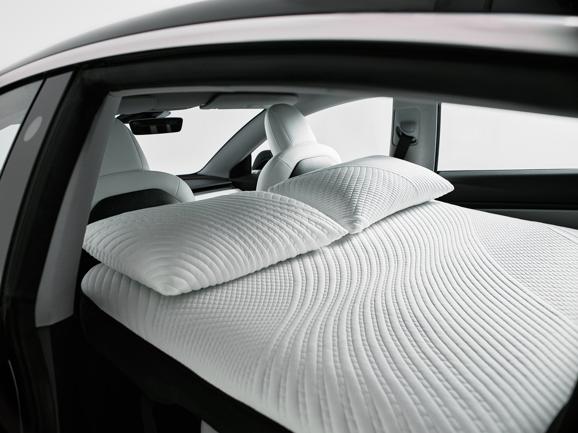 Tesla Model 3 Mattress | Sleep Comfortably in Your Tesla | Snuuzu