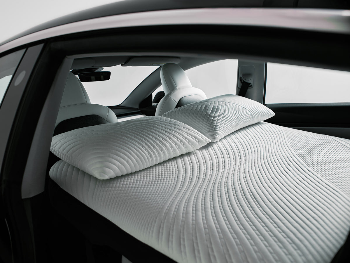 Snuuzu - The Ultimate Sleeping Experience For Tesla Model 3
